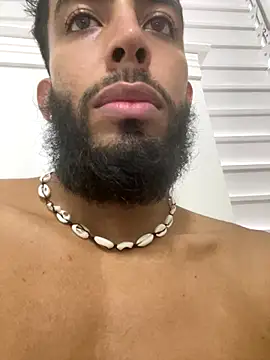 Snapshot of Alessandro__Rossi chatting on 01-05-26, 06:22 Alessandro Rossi online show from 01-05-26, 06:22