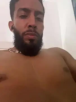 Snapshot of Alessandro__Rossi chatting on 02-06-26, 10:35 Alessandro Rossi online show from 02-06-26, 10:35