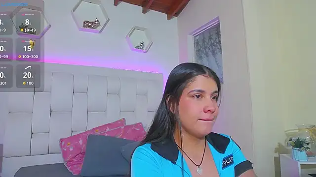 shanakendall online show from 10-31-25, 12:17