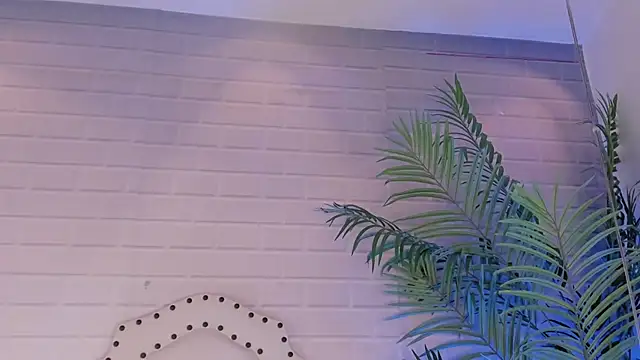  Eurekaa  online show from 01-17-25, 06:04