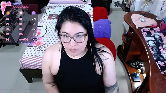 Snapshot of lufek23 chatting on 03-13-25, 12:05 lufek23 online show from 03-13-25, 12:05