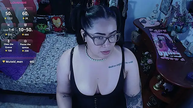 Snapshot of lufek23 chatting on 09-21-25, 03:35 lufek23 online show from 09-21-25, 03:35