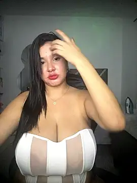 Snapshot of ValleryParker chatting on 01-17-26, 09:14 ValleryParker online show from 01-17-26, 09:14