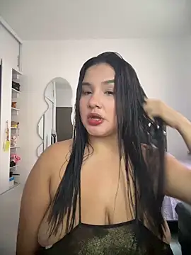 Snapshot of ValleryParker chatting on 02-17-26, 08:59 ValleryParker online show from 02-17-26, 08:59