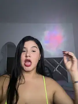 Snapshot of ValleryParker chatting on 03-03-26, 06:52 ValleryParker online show from 03-03-26, 06:52