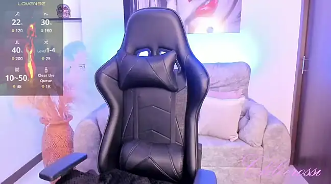 Snapshot of chloerossi chatting on 12-13-24, 10:02 chloerossi online show from 12-13-24, 10:02