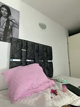 Snapshot of Natasharuso chatting on 03-13-26, 09:27 Natasharuso online show from 03-13-26, 09:27