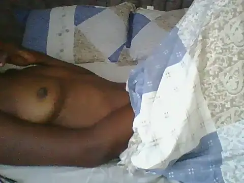Snapshot of Dizzydose chatting on 02-28-25, 04:32 Dizzydose online show from 02-28-25, 04:32