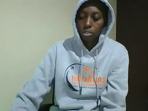 Snapshot of Dizzydose chatting on 03-05-25, 04:45 Dizzydose online show from 03-05-25, 04:45
