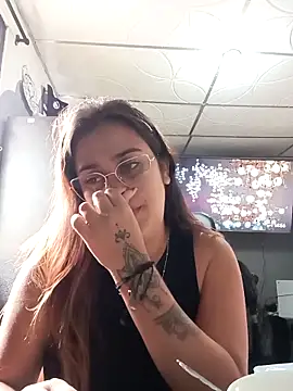 Latina sexy1 online show from 01-31-26, 07:56