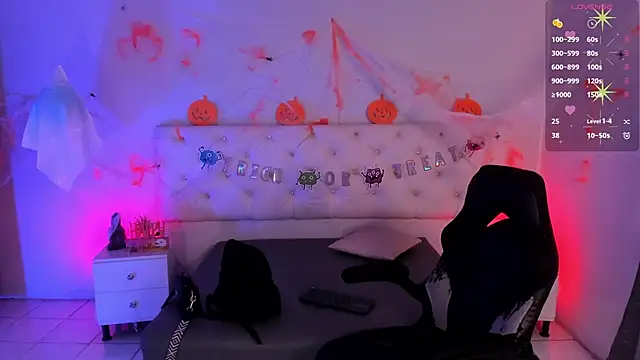 Snapshot of Aron_cruz chatting on 11-01-25, 01:35 Aron cruz online show from 11-01-25, 01:35