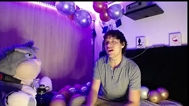 Santiago kiler online show from 01-16-26, 09:02