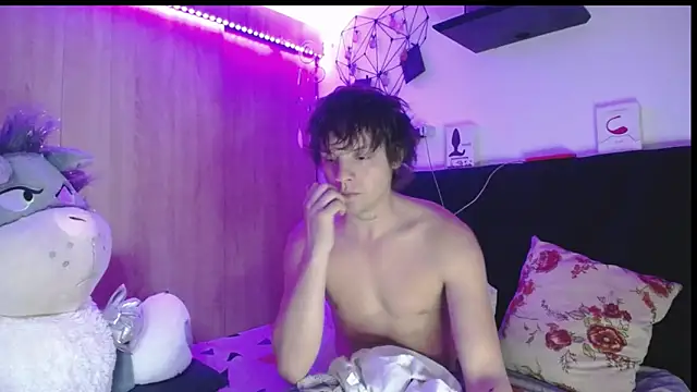 Santiago kiler online show from 03-16-26, 11:36