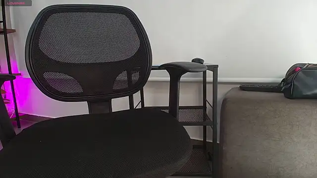 Sassy--Girl online show from 04-13-26, 06:24