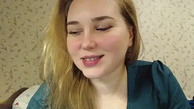 mmmPinUpGirl online show from 01-10-25, 09:31