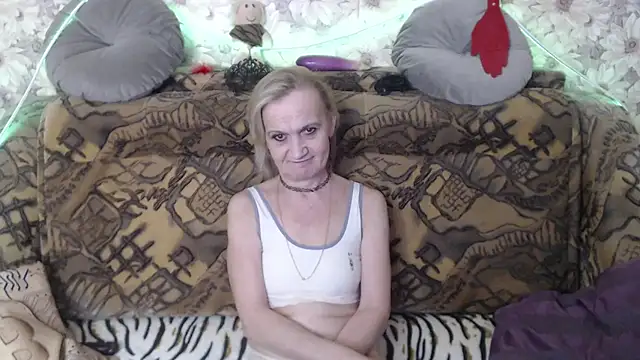 MissBekker online show from 01-11-25, 11:46