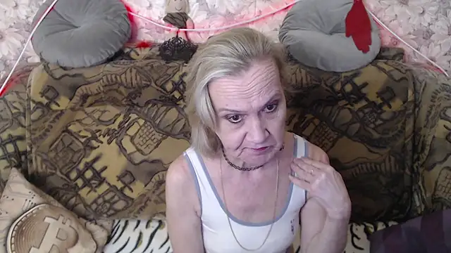 MissBekker online show from 01-19-25, 07:04