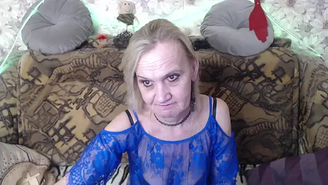 MissBekker online show from 01-21-25, 10:19