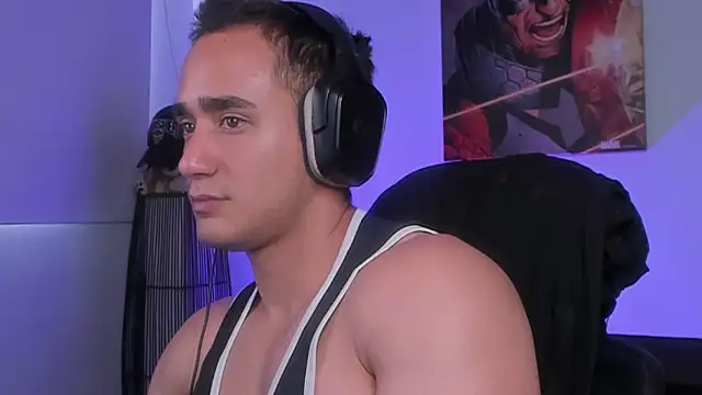 Snapshot of AlexRivera6 chatting on 02-05-25, 06:04 AlexRivera6 online show from 02-05-25, 06:04