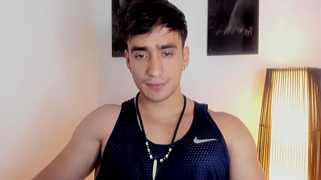 Snapshot of AlexRivera6 chatting on 10-09-25, 12:47 AlexRivera6 online show from 10-09-25, 12:47