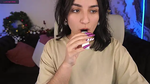 Daphne Moss online show from 01-12-25, 08:57