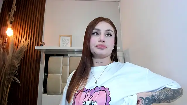 Snapshot of LANA-JONNES chatting on 10-17-25, 09:50 LANA-JONNES online show from 10-17-25, 09:50