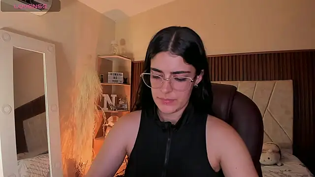  Niah  online show from 10-07-25, 07:44