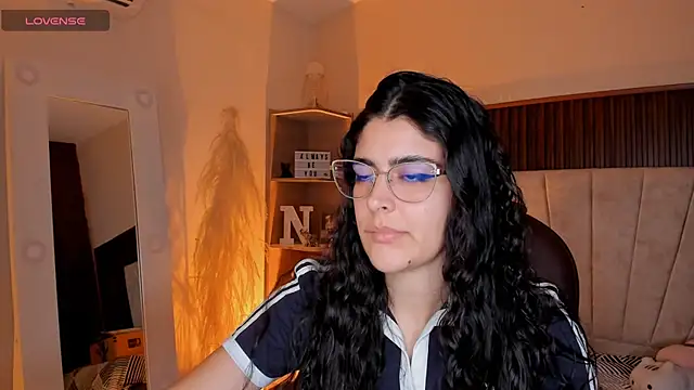  Niah  online show from 02-03-26, 09:09