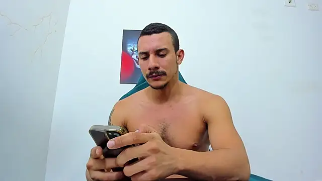 Snapshot of lazzon_bastion chatting on 01-06-25, 09:30 lazzon bastion online show from 01-06-25, 09:30