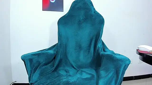 Snapshot of lazzon_bastion chatting on 02-07-25, 07:06 lazzon bastion online show from 02-07-25, 07:06