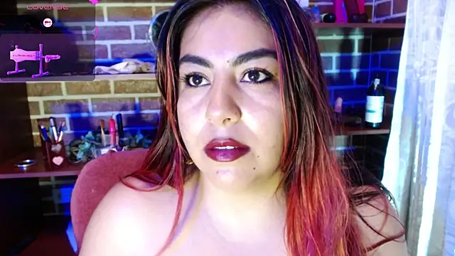Snapshot of gatuwildhott chatting on 06-23-26, 11:36 gatuwildhott online show from 06-23-26, 11:36