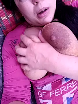 Snapshot of LeilaSaint chatting on 12-09-24, 05:18 LeilaSaint online show from 12-09-24, 05:18