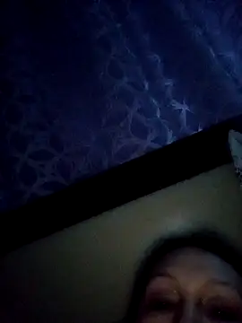 Snapshot of LeilaSaint chatting on 02-10-26, 05:39 LeilaSaint online show from 02-10-26, 05:39