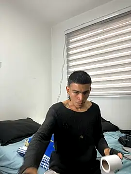 sorry-mom69 online show from 11-13-25, 04:50