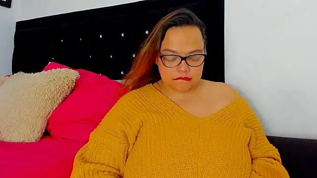 Snapshot of msemma167 chatting on 02-26-25, 03:53 msemma167 online show from 02-26-25, 03:53