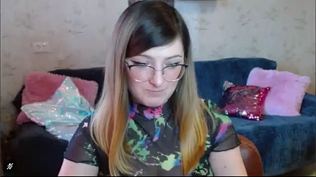 Arielsssplash online show from 10-30-25, 08:05