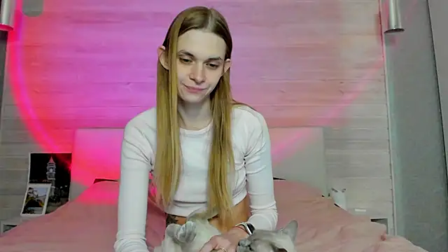 molly hunt  online show from 02-02-26, 05:55