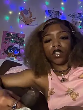 Snapshot of Kayyummy98 chatting on 03-19-25, 08:34 Kayyummy98 online show from 03-19-25, 08:34