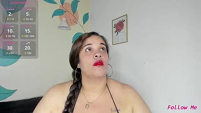 Snapshot of Alondra_zaaens chatting on 10-02-25, 12:28 Alondra zaaens online show from 10-02-25, 12:28