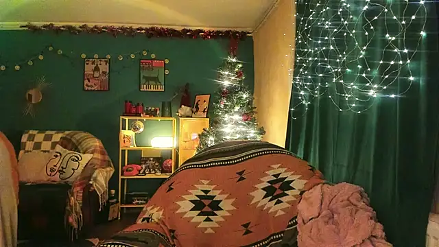 ClancyMorissey online show from 11-30-25, 06:34