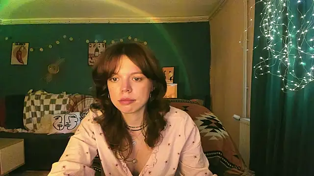 ClancyMorissey online show from 06-12-26, 05:23