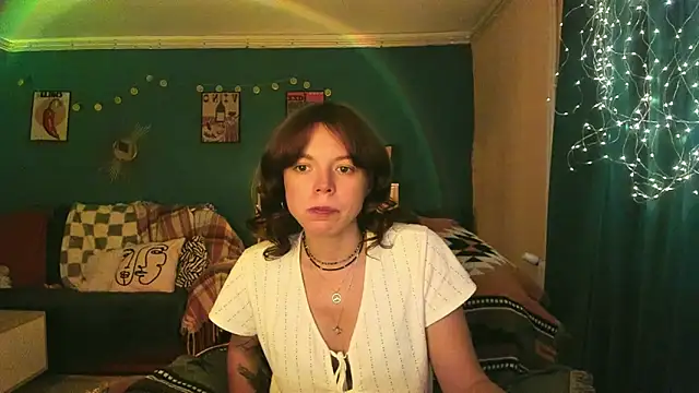 ClancyMorissey online show from 06-18-26, 05:39