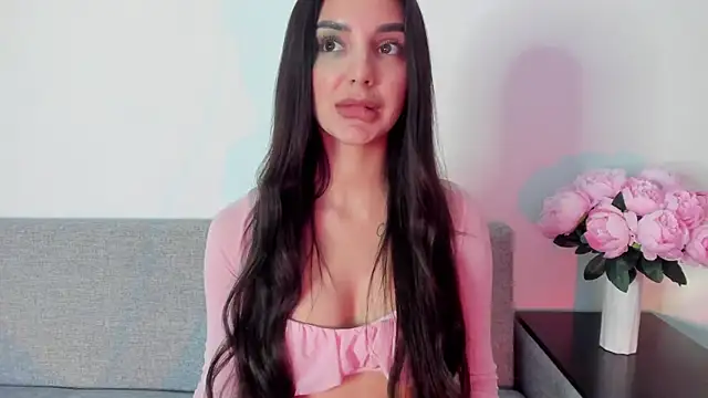 Snapshot of miss_emily_ chatting on 09-11-25, 01:39 miss emily online show from 09-11-25, 01:39