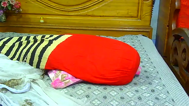 Snapshot of Daneldayna chatting on 03-18-25, 10:15 Daneldayna online show from 03-18-25, 10:15