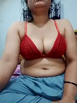 Snapshot of Daneldayna chatting on 02-22-26, 06:02 Daneldayna online show from 02-22-26, 06:02