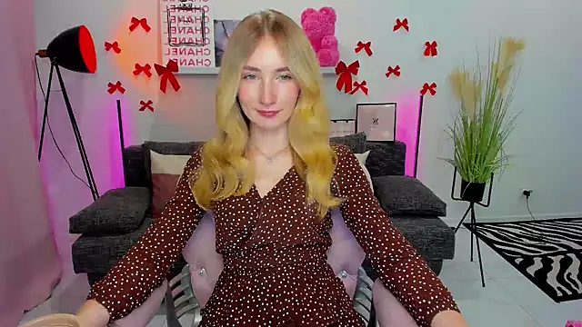 bella  rose online show from 02-18-25, 07:19