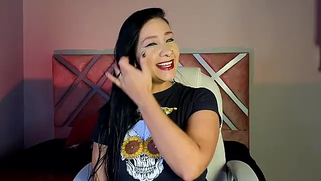  kelly hous36 online show from 02-12-25, 12:22