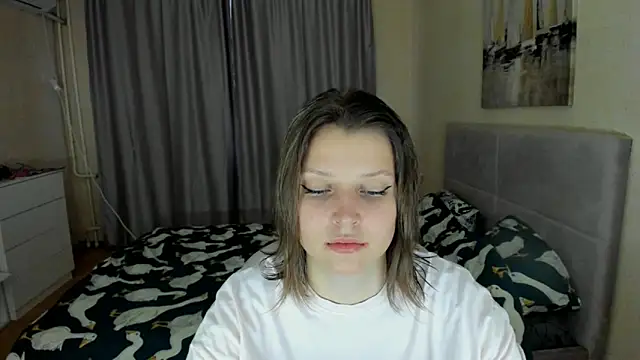 SoniNesti online show from 09-13-25, 03:01