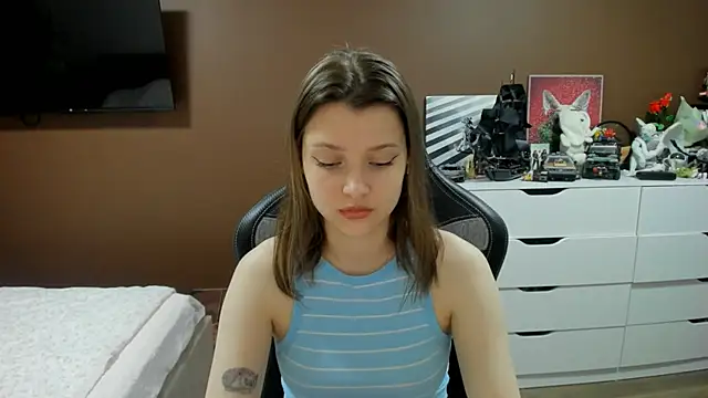 SoniNesti online show from 06-24-26, 03:33