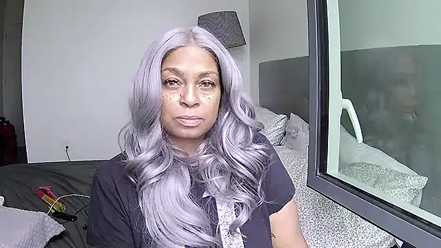 MSweetLindaParks online show from 06-23-26, 01:09